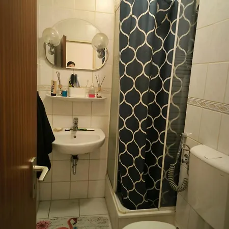 Apartamento 1 Mit Küche Und Bad In Brackel *