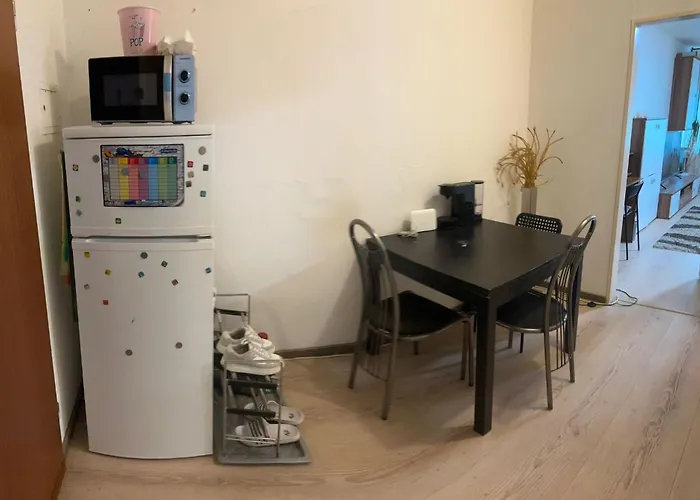 1 Mit Kueche Und Bad In Brackel * Dortmund